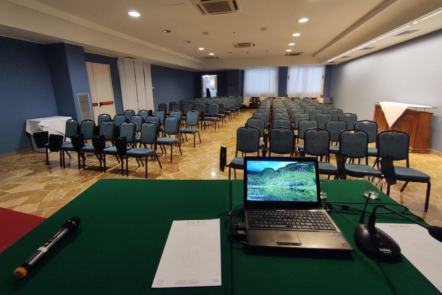 Astra Hotel Ferrara Ngoại thất bức ảnh